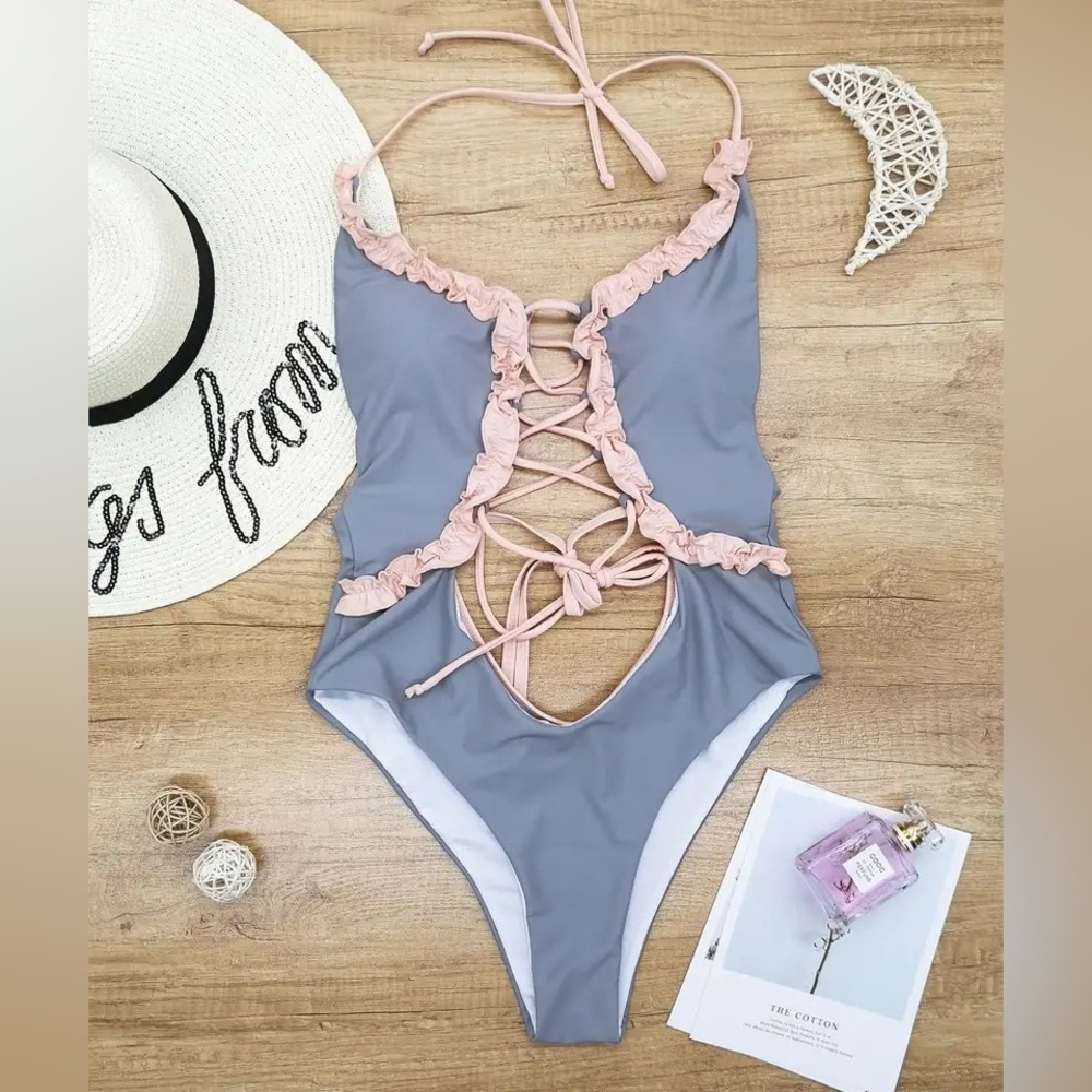 New One-piece Swimsuit Women Halter Shoulder Lacing Lace Up Tassel Sexy Bra
